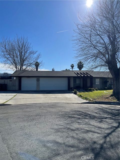 Photo of 40630 Malibar Avenue, Hemet, CA 92544 (MLS # SW26040179)