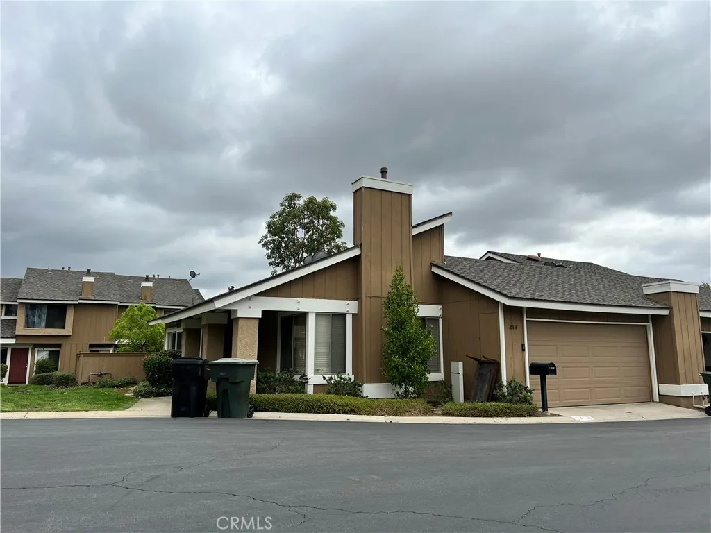 Placentia, California 92870, United States, 3 Bedrooms Bedrooms, ,2 BathroomsBathrooms,Residential,Active,223175