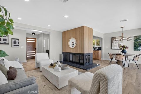 Tiny photo for 221 Via Los Miradores, Redondo Beach, CA 90277 (MLS # SB25235303)