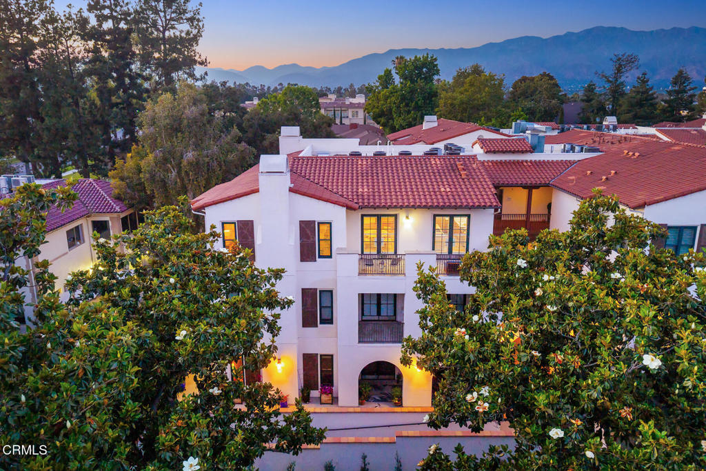 200 S Orange Grove Boulevard 307