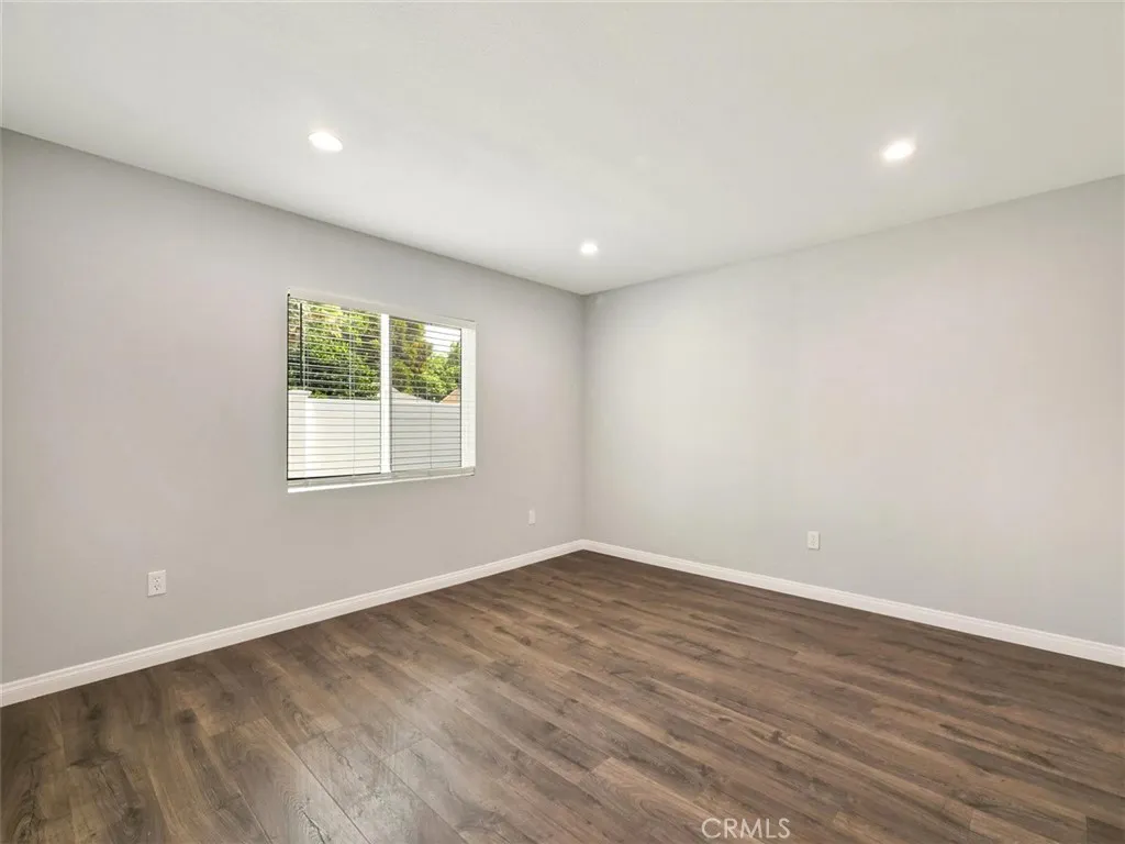 Northridge, California 91325, United States, 1 Bedroom Bedrooms, ,1 BathroomBathrooms,Residential,Active,233864