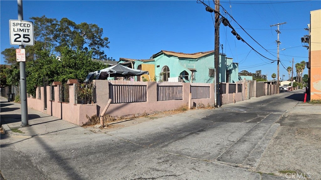 2540 Hauser Boulevard