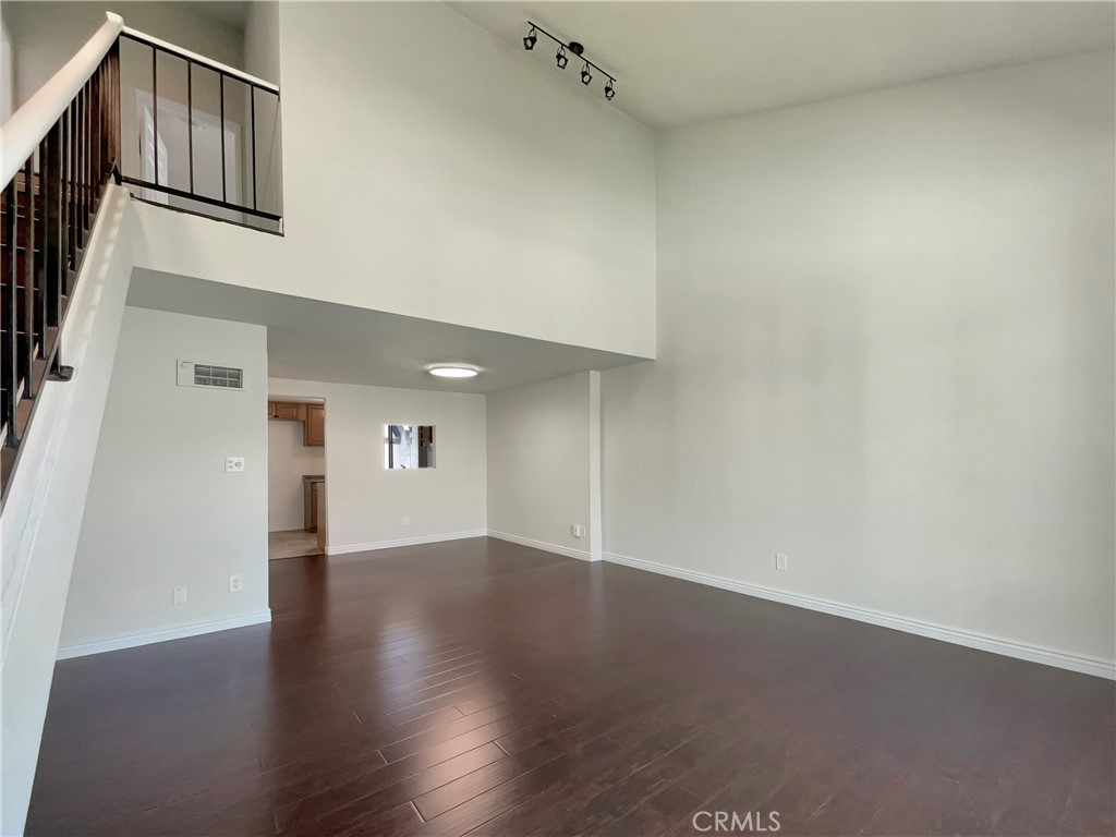 1124 Eureka Street 28