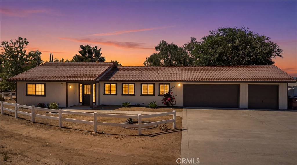 38680 Avenida De La Bandolero