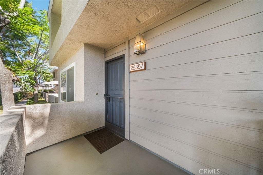 26357 W Grove 56