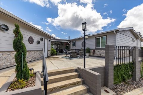 Tiny photo for 334 Quail Summit Smt, Paso Robles, CA 93446 (MLS # NS26079000)