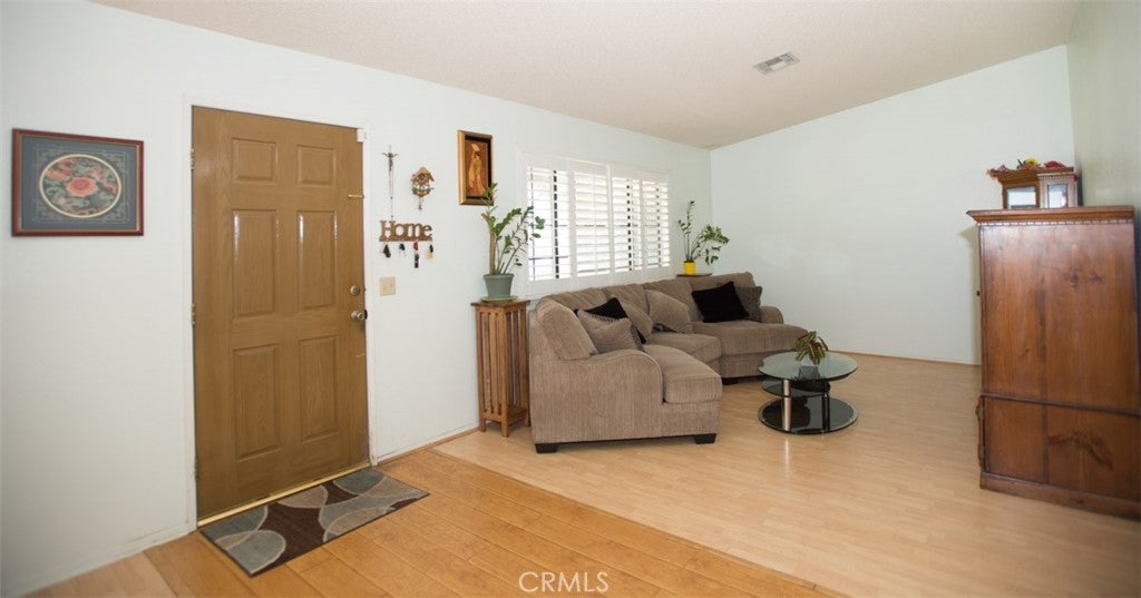 42220 Woodstone