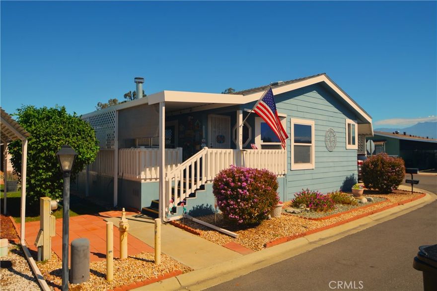 Welcome to this beautifully maintained 2-bedroom, 2-bath mobile home, plus a den/office that can be used an additional guest room! This home offers comfort, style, and easy living in one of the area’s most sought-after 55+ communities " The Lakes at Hemet West". Step inside to find a bright, spacious living room with a cozy fireplace.The Dining area is perfect for entertaining or relaxing. Prepare your meals in the beautiful kitchen with plenty of cabinets.

Both bedrooms are generously sized, with the primary suite featuring an en-suite bathroom and ample closet space. 

Enjoy your mornings or evenings on the covered patio, ideal for quiet relaxation. Every detail has been cared for, making this home move-in ready and truly immaculate. The community amenities include a clubhouse, swimming pool, golf course, a scenic lake, covered BBQ area providing endless opportunities for recreation and social activities.

Experience the best of active adult living in this pristine home.