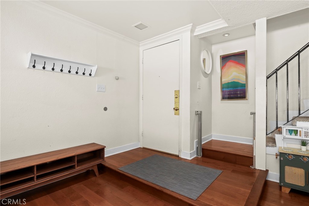 3565 Linden Avenue 323