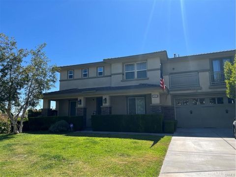 Photo of 14433 Eagle River Rd, Eastvale, CA 92880 (MLS # TR26106747)