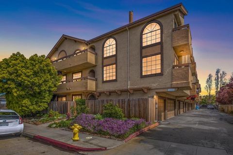 Photo of 711 S Bayshore Boulevard #23, San Mateo, CA 94401 (MLS # ML82026460) Photo of 711 S Bayshore Boulevard #23, San Mateo, CA 94401 (MLS # ML82026460)