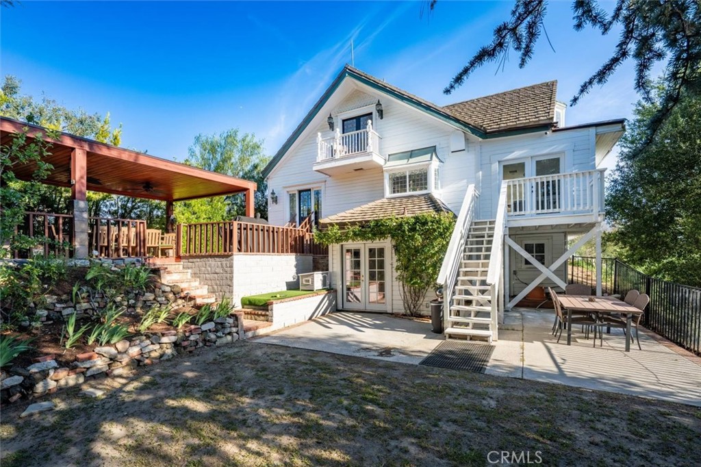 Agoura Hills, California, 91301, United States, 4 Bedrooms Bedrooms, ,5 BathroomsBathrooms,Residential,Active,2037162