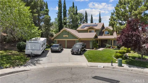 41233 Almond Avenue, Palmdale, CA 93551 - MLS#: SR25145631