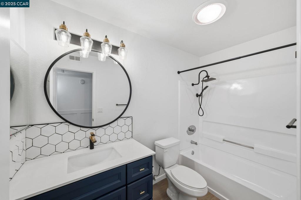 REFLECTIONS - Residential