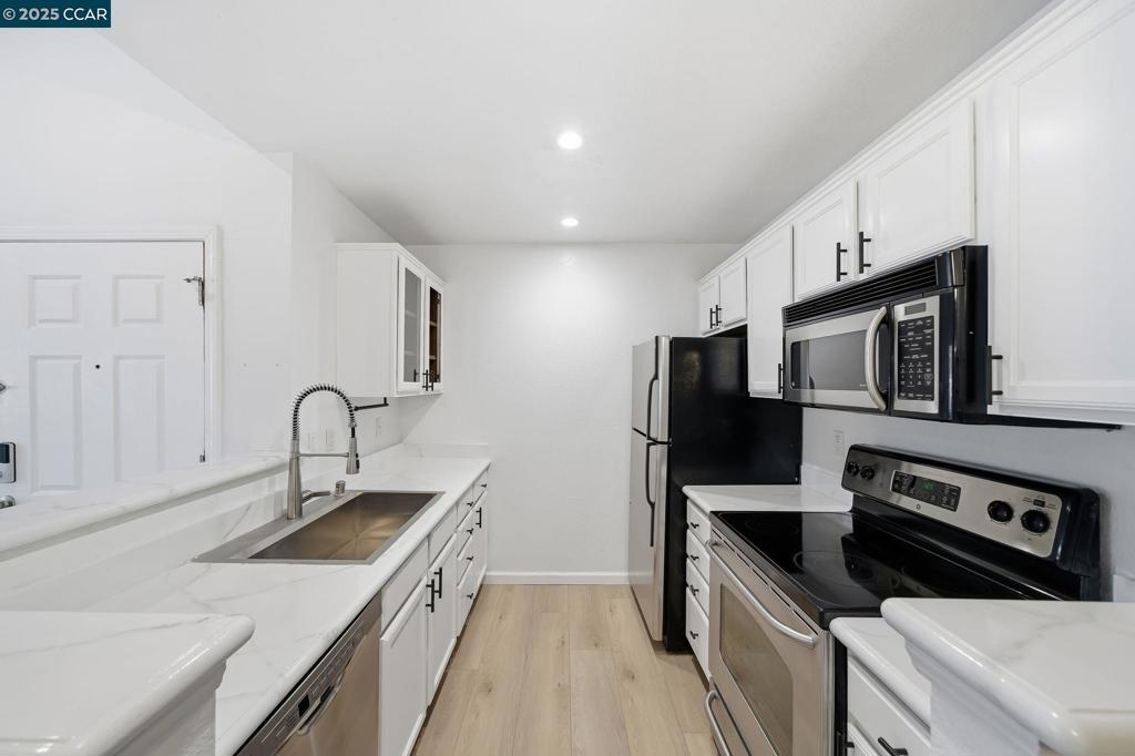 REFLECTIONS - Residential