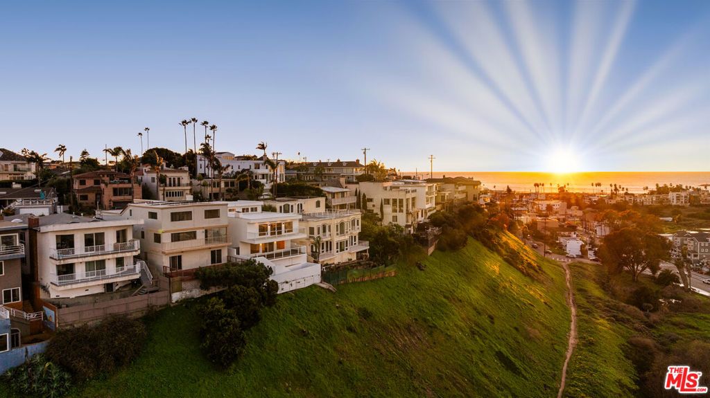 Photo of 8124 Billowvista Drive, Playa Del Rey, CA 90293 (MLS # 26638661)