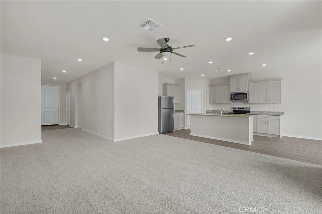 3338 Dale Lane