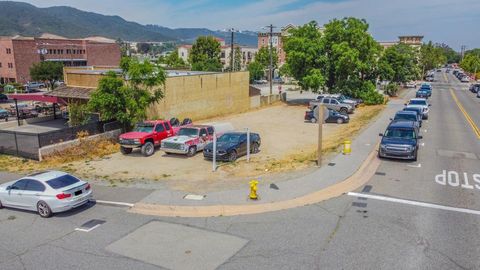 41915 4th Street Temecula CA 92590