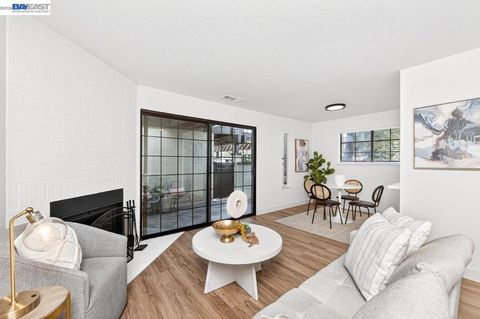 670 Peters Pleasanton CA 94566