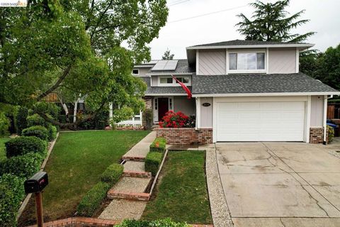 Photo of 2214 Peyton CT Ct, Antioch, CA 94509 (MLS # 41131745)