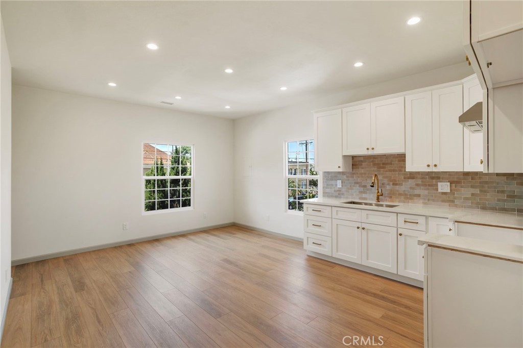 1241 W 22nd Street