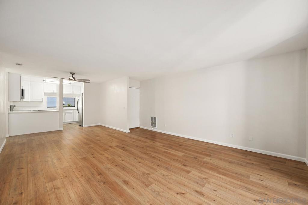 6182 Agee St 203