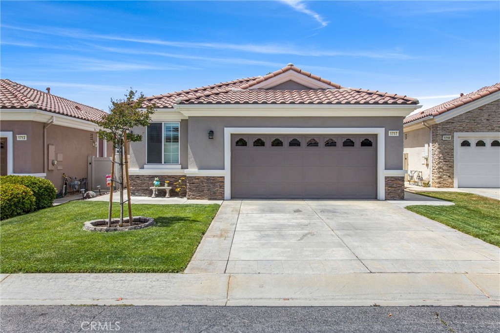 1717 Scottsdale