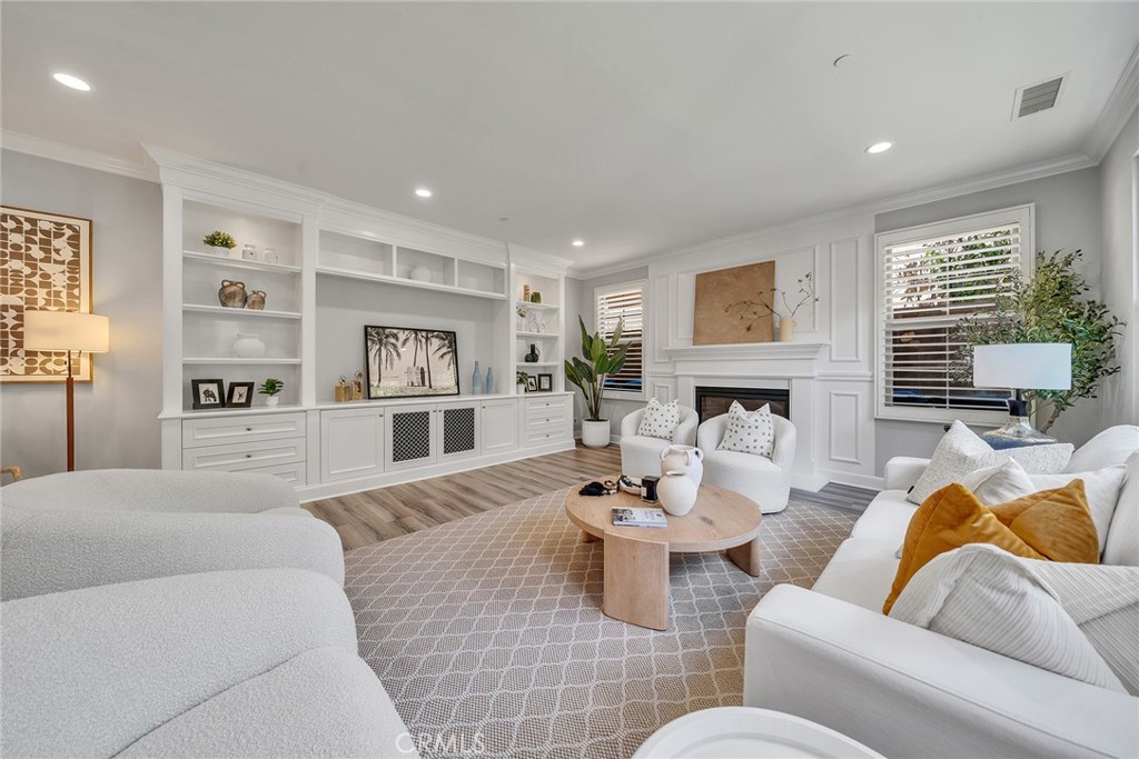 80 Rossmore