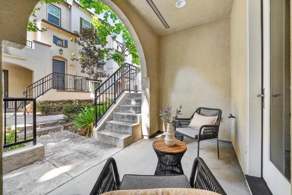 474 Kahlo Street
