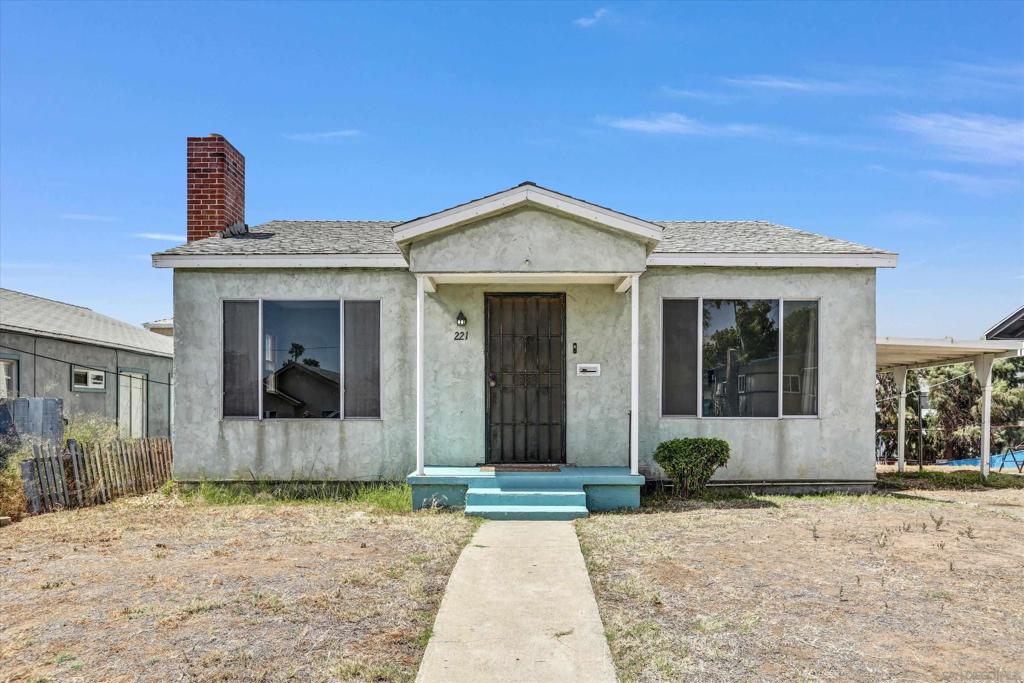 221 Alvarado