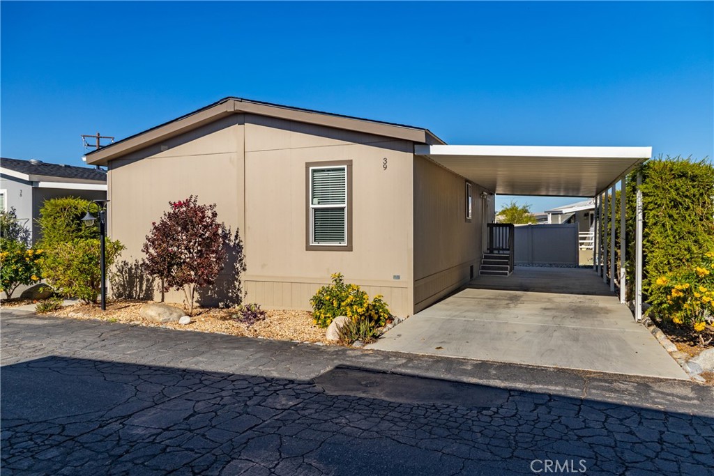 1134 Villa Calimesa Lane 39