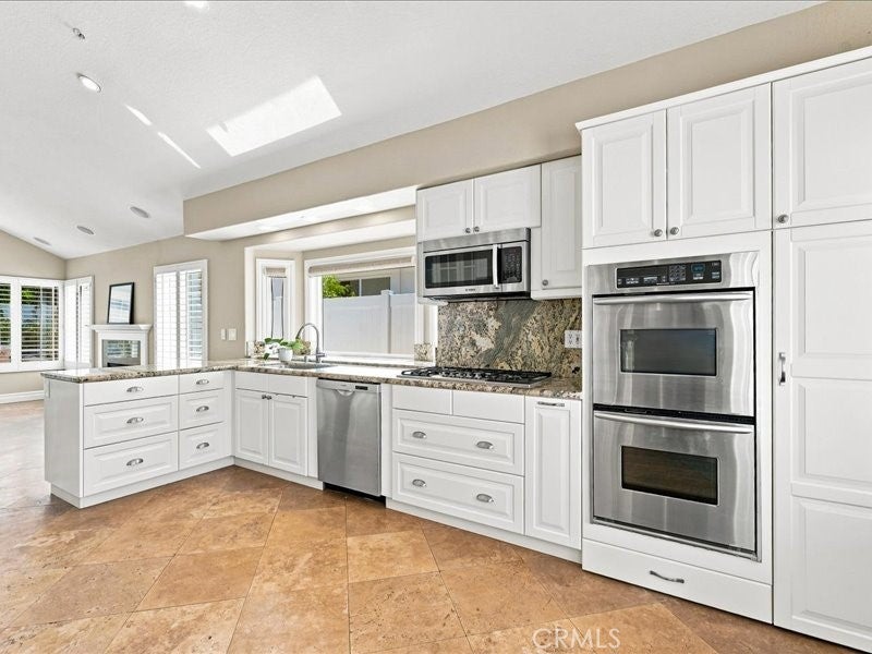 57 Via Zaragoza, San Clemente CA 92672 - Photo 8