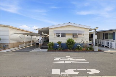 Photo of 401 W Carosn Street, Carson, CA 90745 (MLS # PW26099343)