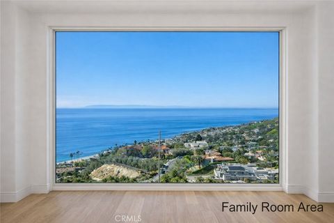 Tiny photo for 1425 Samoa Way, Laguna Beach, CA 92651 (MLS # NP26014827)