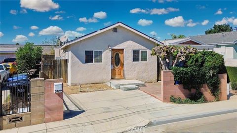 Photo of 5729 Juarez Ave, Whittier, CA 90606 (MLS # CV25223192) Photo of 5729 Juarez Ave, Whittier, CA 90606 (MLS # CV25223192)