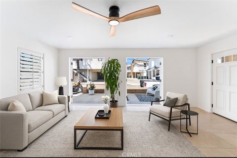 126 47th Street 1 Newport Beach CA 92663