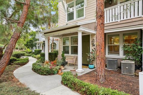 94 Hinterland Way Ladera Ranch CA 92694