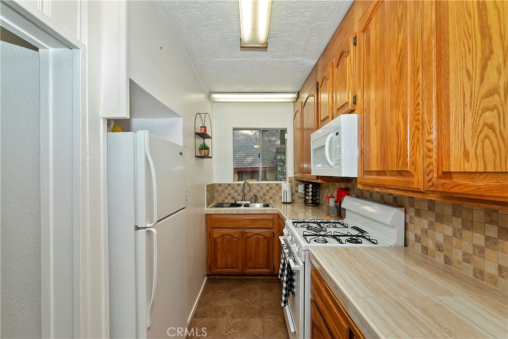 Crestline (CRES) - Residential