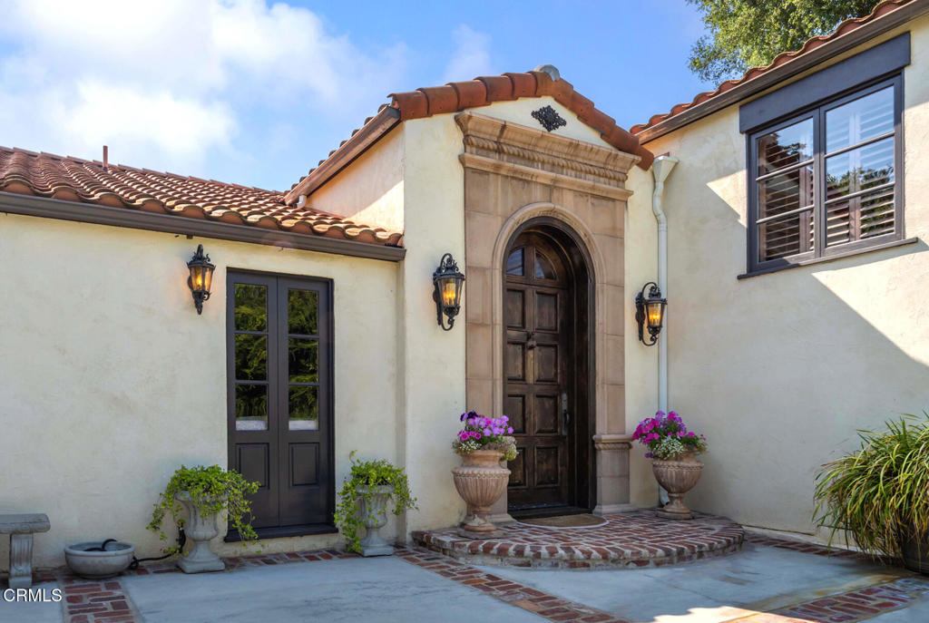 Properties 4 1205 Linda Vista Avenue