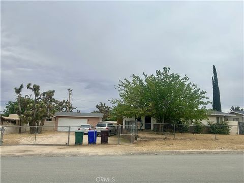 Photo of 7731 Inca Trail, Yucca Valley, CA 92284 (MLS # TR26051240)