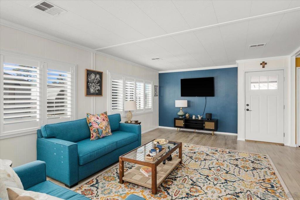 7018 San Carlos Street 60