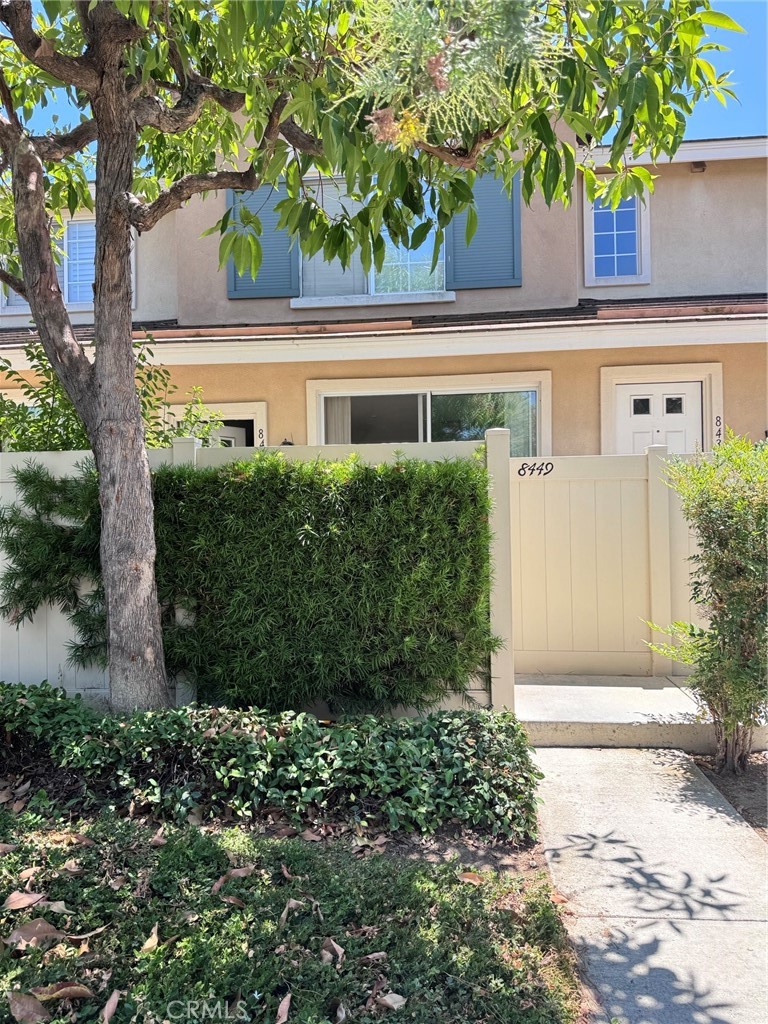 Absolutely stunning turnkey two-story townhome located in the prestigious Summit Park community of Anaheim Hills! This beautifully maintained home features 2 spacious bedrooms and 2 full bathrooms, along with an attached one-car garage and an assigned carport .
The main floor boasts an inviting living space with an abundance of natural light, highlighted by custom paint, updated flooring, and a gorgeous kitchen with modern cabinetry. The cozy living room opens up to a private patio through a sliding glass door—perfect for entertaining or relaxing outdoors.
Upstairs, you'll find two generously sized bedrooms, each with its own en-suite bathroom, and vaulted ceilings that enhance the sense of space and comfort. The home is immaculately clean and move-in ready.