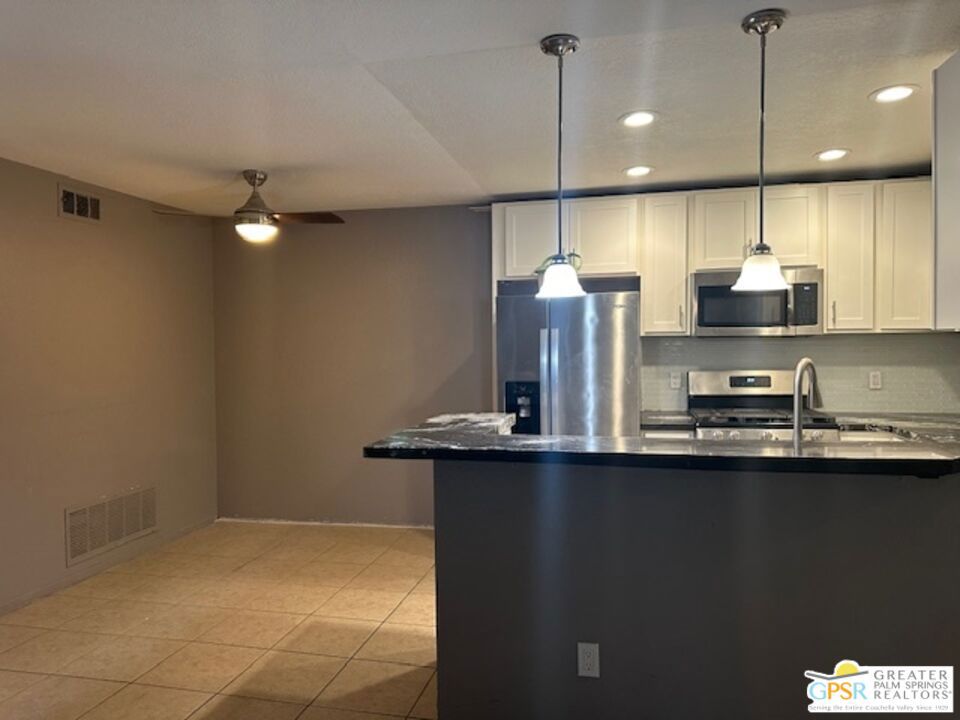 Cathedral Springs - Residential