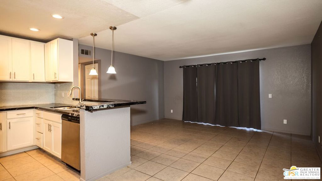 Cathedral Springs - Residential