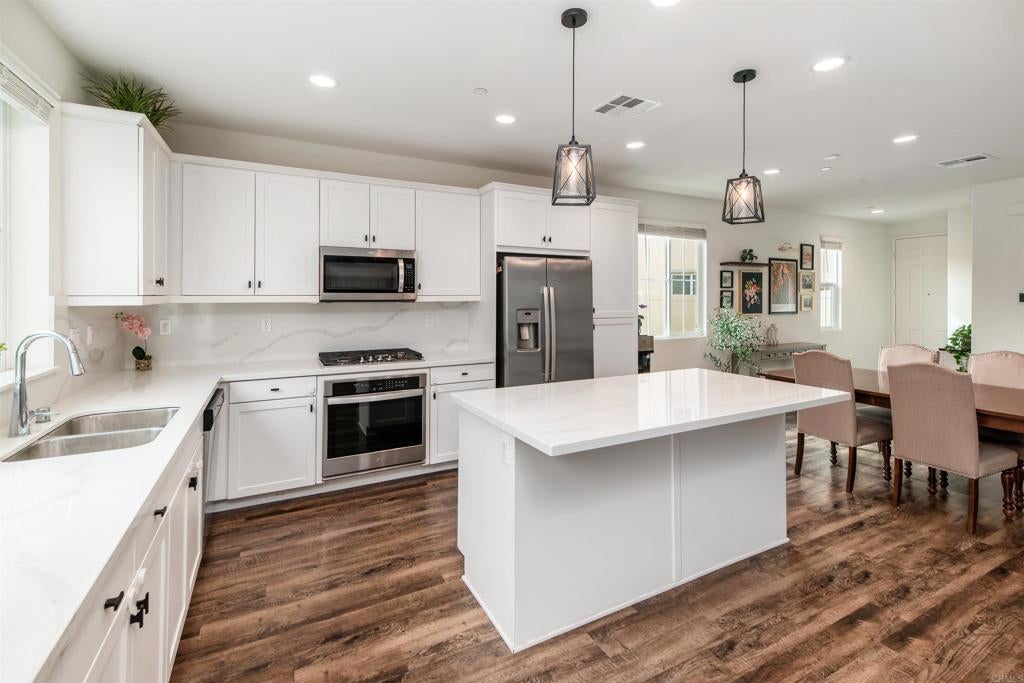 275 Camellia Way