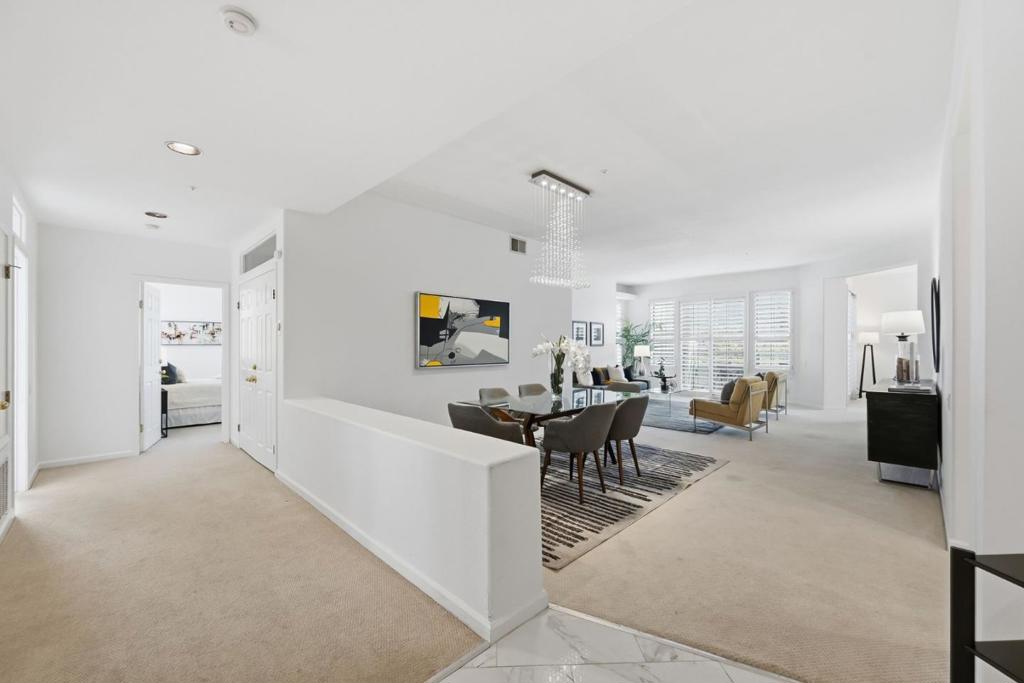 720 Promontory Point Lane 2209