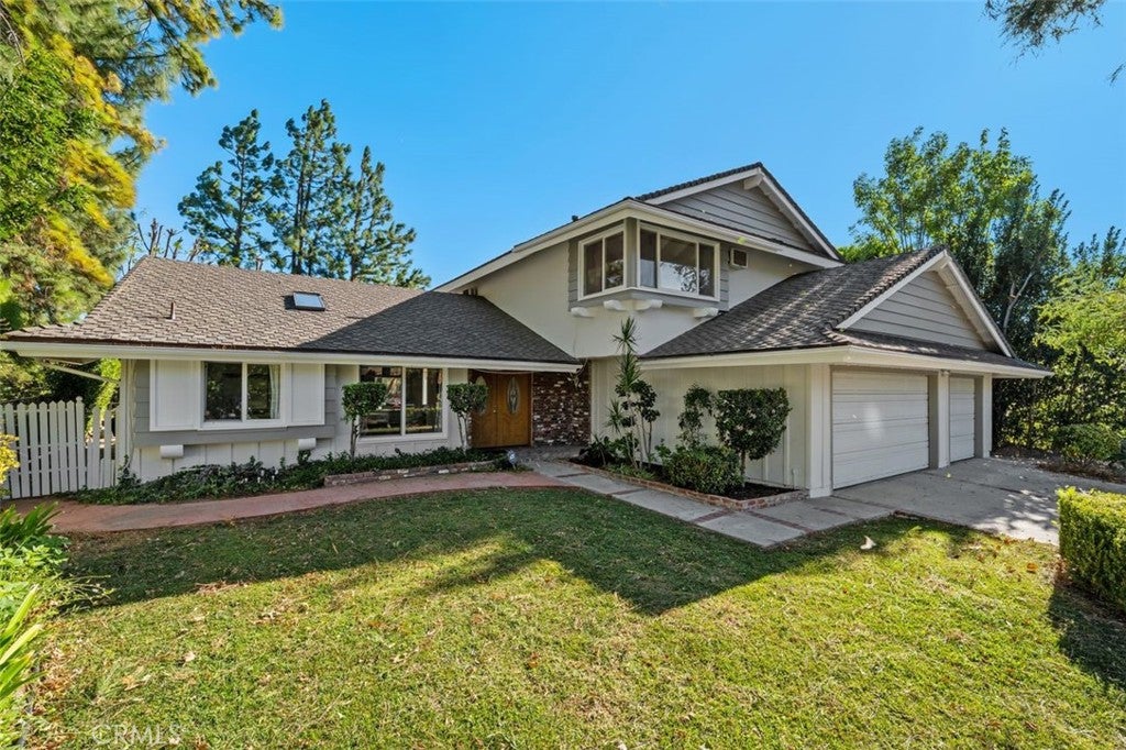 18854 Muirkirk