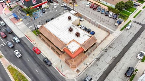 1105 N Chester Avenue Compton CA 90221