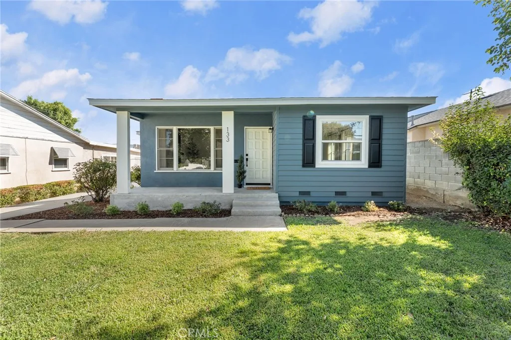 Redlands, California 92373, United States, 3 Bedrooms Bedrooms, ,2 BathroomsBathrooms,Residential,Pending,213900