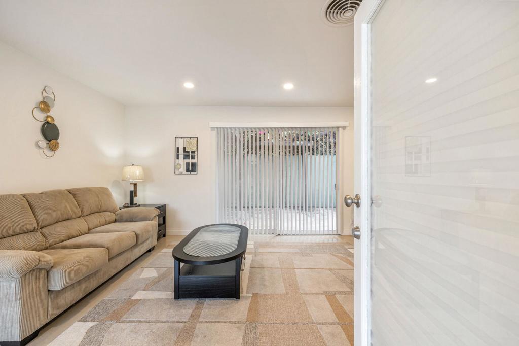 Tahquitz River Estat - Residential Income